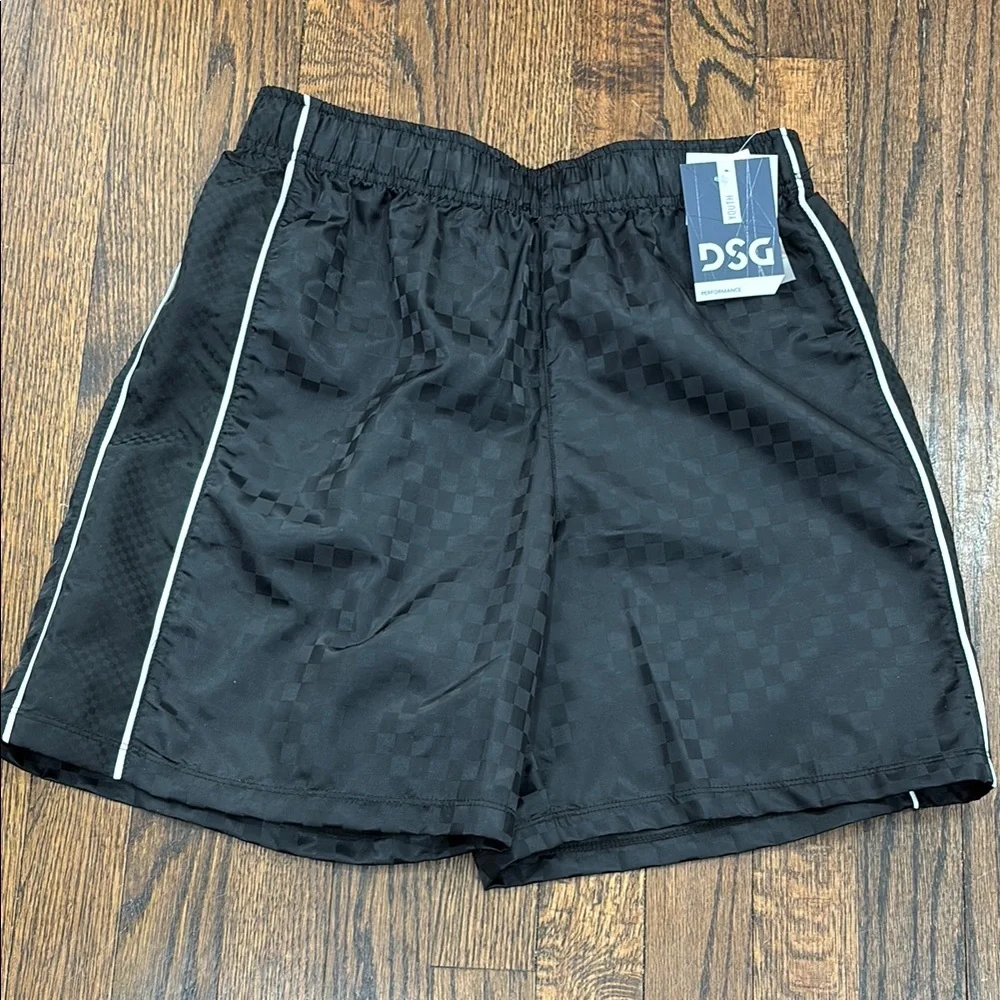 DSG boys soccer Black Checkered Sports Shorts size XL